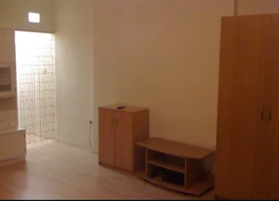1-Zimmer-Wohnung mieten in Baden – 45 m², € 690 – Bild 2 von 4
