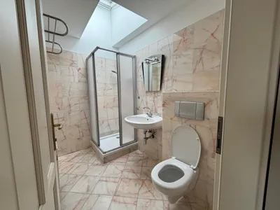 4-Zimmer-Wohnung mieten in Wiener Neustadt – 139 m², € 1.525 – Bild 11 von 17