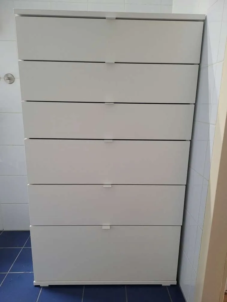 Badezimmer Regal/ Kommode IKEA VIHALS (mit 6 Schubladen), € 75,- (1020 Wien)