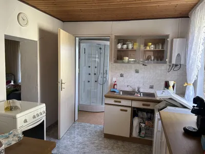3-Zimmer-Haus kaufen in Baden – 90 m², € 180.000 – Bild 6 von 10