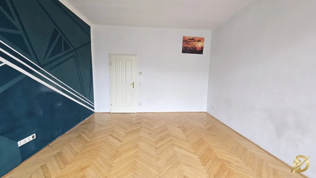 Unsaniert 2 Zi. Wohnung, vierter Stock ohne Lift - Ansicht 3