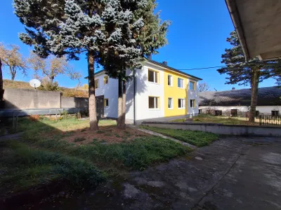 6-Zimmer-Wohnung mieten in Zwettl – 106 m², € 900 – Bild 1 von 12