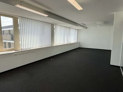 Gewerbeimmobilie mieten in Eisenstadt – 210 m², € 3.840 – Bild 8 von 15