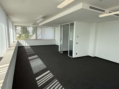 Gewerbeimmobilie mieten in Eisenstadt – 210 m², € 3.840 – Bild 11 von 15