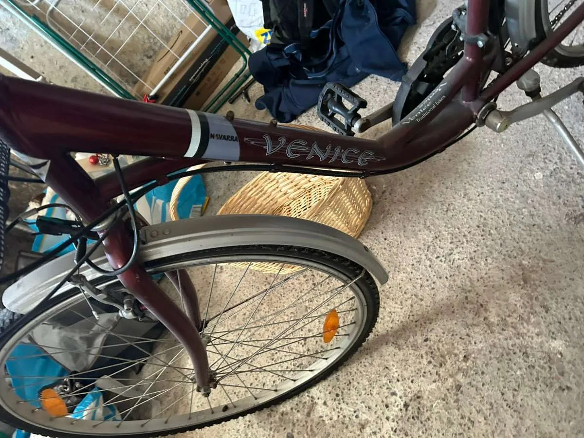 kleine elektrische fahrradpumpe DACHS ePumpe yearend25 Color:PURPLE DOVE Kaufe 550/750/1200 ml transparente,