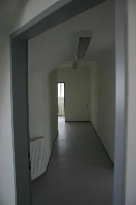 3-Zimmer-Gewerbeimmobilie mieten in Eisenstadt – 40 m², € 359 – Bild 2 von 3