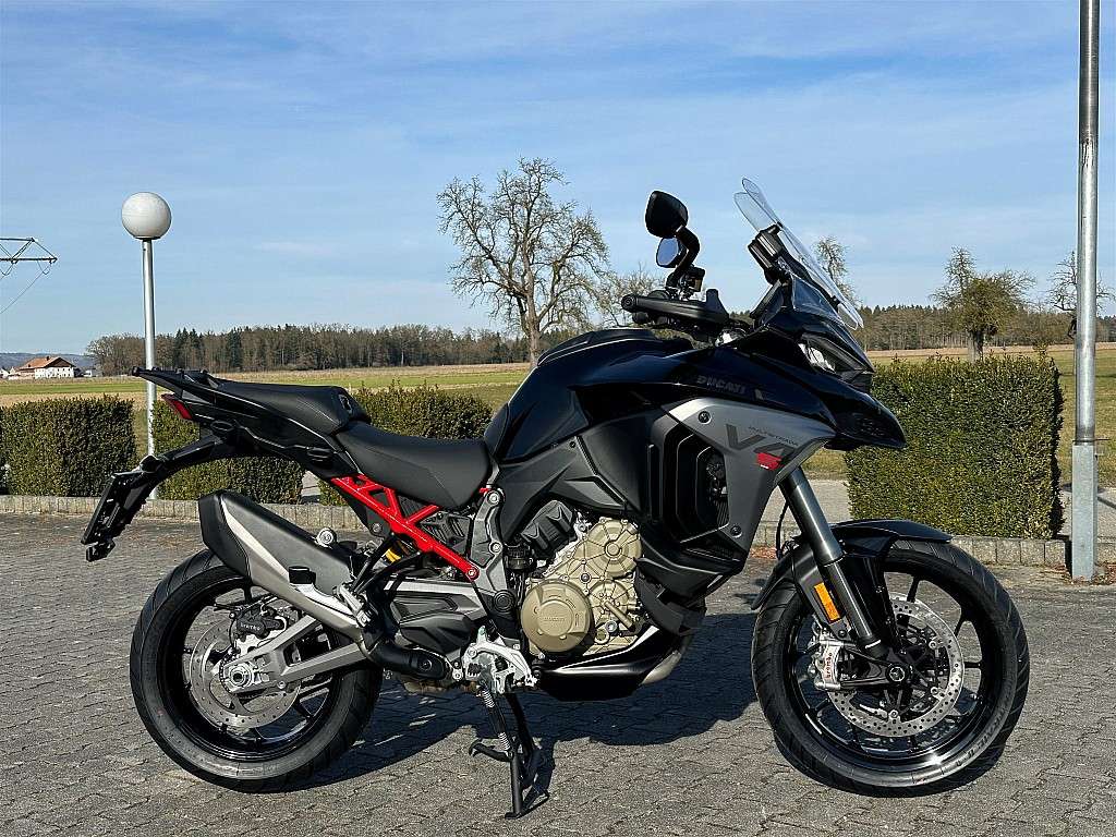 Ducati Multistrada V4 S Radar Enduro