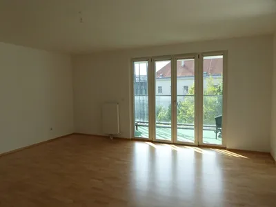HELLE 4-ZIMMER WOHNUNG IN 1090 MIT BALKON (AUCH WG-TAUGLICH) ZU VERMIETEN – Bild 2