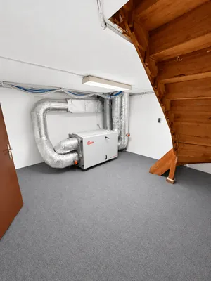 6-Zimmer-Gewerbeimmobilie mieten in Linz Land – 185 m², € 2.700 – Bild 8 von 15