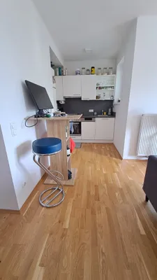 2-Zimmer-Wohnung mieten in Linz – 43 m², € 776 – Bild 3 von 12