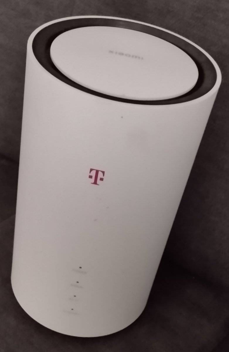 Xiaomi 5G CPE Pro OFFEN FÜR ALLENETZE (Magenta 5G Box AX5400) Router - Wi-Fi 6