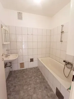 4-Zimmer-Wohnung mieten in Gmünd – 91 m², € 850 – Bild 8 von 10