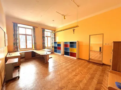 Gewerbeimmobilie mieten in Bruck-Mürzzuschlag – 2 114 m², € 3.180 – Bild 10 von 55