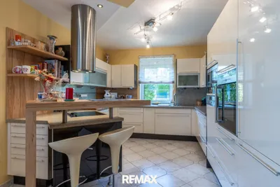 5-Zimmer-Haus kaufen in Baden – 155 m², € 529.000 – Bild 3 von 7