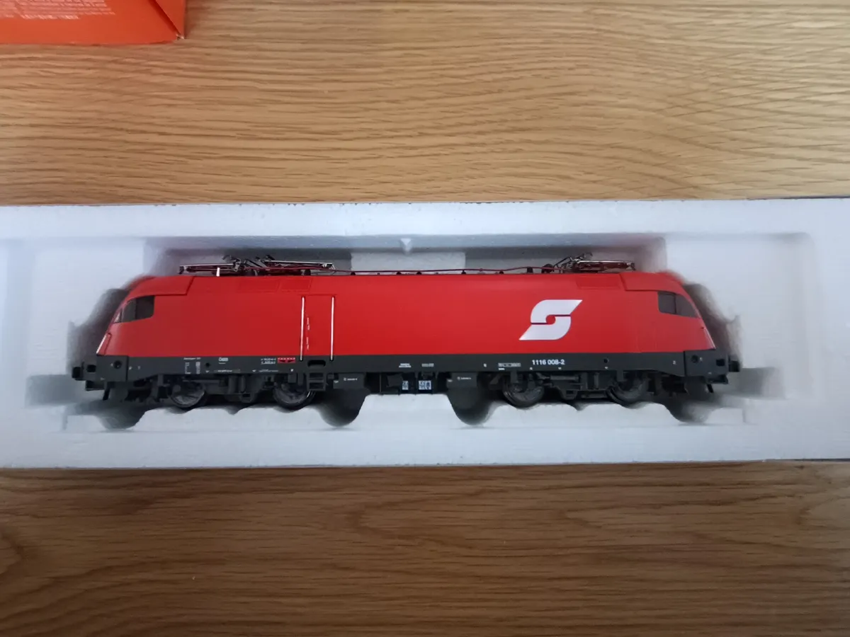 ROCO OBB 1116 008-2 電気機関車 63681 Roco 63681 ÖBB 1116 Taurus Lok H0, € 125,- (3435 Zwentendorf an