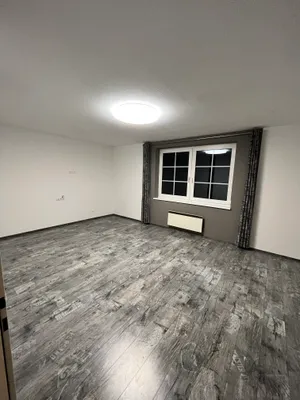 2-Zimmer-Wohnung mieten in Neunkirchen – 63 m², € 670 – Bild 5 von 14