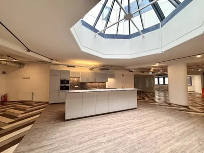 Gewerbeimmobilie mieten in Wien – 2 446 m², € 30.088 – Bild 10 von 29