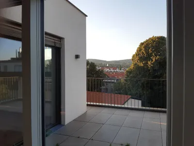 6-Zimmer-Wohnung mieten in Wien – 320 m², € 4.800 – Bild 11 von 12