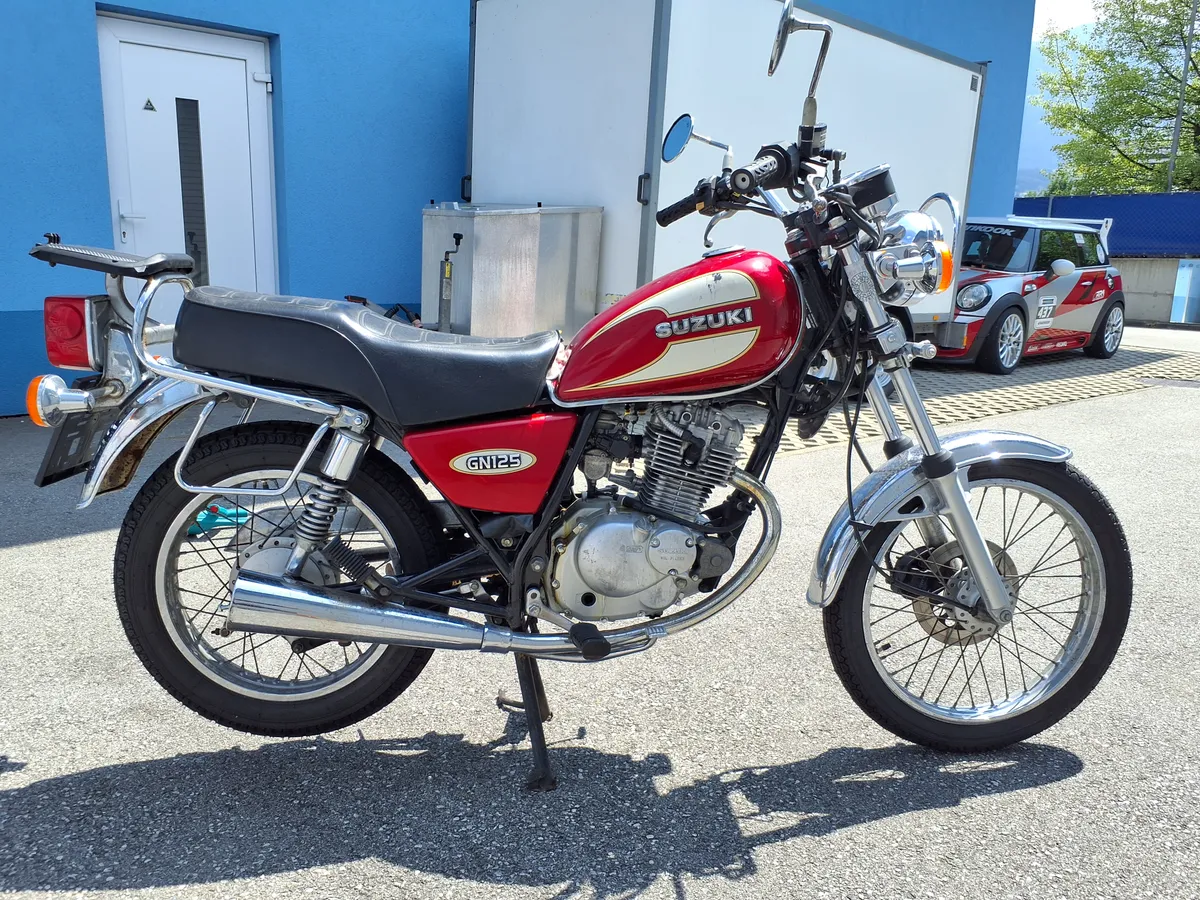Suzuki GN