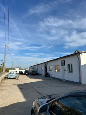 4-Zimmer-Gewerbeimmobilie mieten in Bruck an der Leitha – 158 m², € 3.600 – Bild 7 von 28