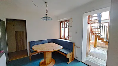 4-Zimmer-Haus kaufen in Mistelbach – 180 m², € 280.000 – Bild 3 von 12