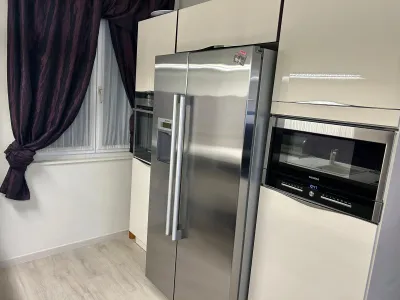 Helle 4-Zimmer Wohnung in optimaler Lage, sofort verfügbar – Bild 2