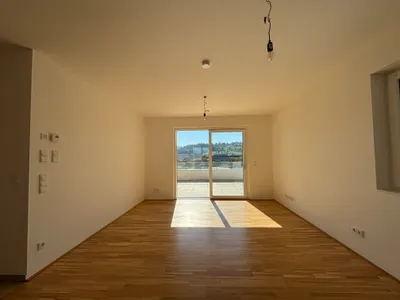 4-Zimmer-Wohnung mieten in Urfahr-Umgebung – 84 m², € 1.509 – Bild 2 von 11