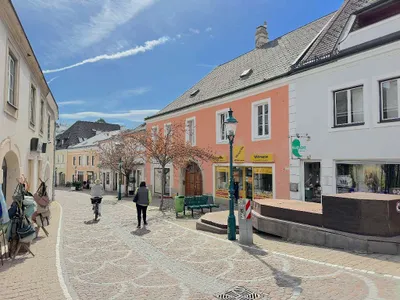 4-Zimmer-Gewerbeimmobilie mieten in Tulln – 120 m², € 1.490 – Bild 8 von 8