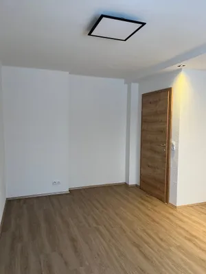 2-Zimmer-Wohnung mieten in Vöcklabruck – 75 m², € 1.125 – Bild 11 von 16