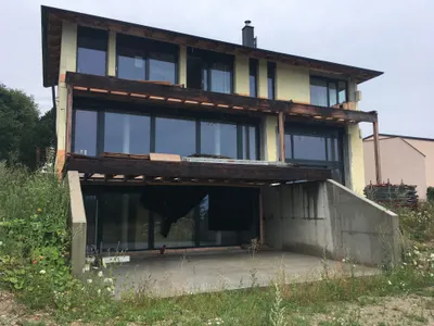 6-Zimmer-Haus kaufen in Mödling – 214 m², € 1.240.000 – Bild 1 von 38