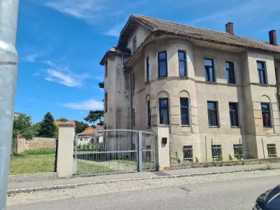 Gewerbeimmobilie kaufen in Gänserndorf – 220 m², € 449.000 – Bild 1 von 11