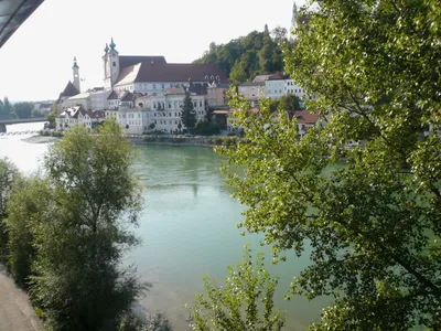 4-Zimmer-Wohnung mieten in Steyr – 106 m², € 1.330 – Bild 1 von 18
