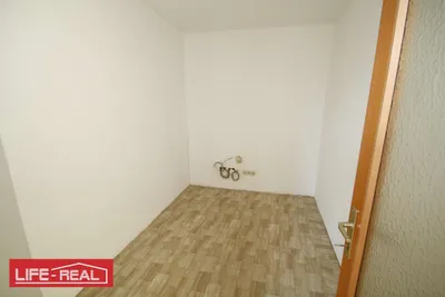 3-Zimmer-Gewerbeimmobilie mieten in Urfahr-Umgebung – 65 m², € 480 – Bild 7 von 8