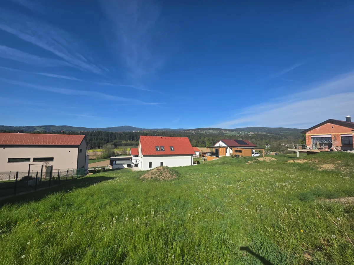 Sonniges, aufgeschlossenes Baugrundstück mit Fernsicht im Herzen von Sankt Stefan ob Stainz – pohled 2