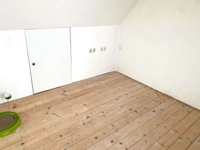 4-Zimmer-Haus kaufen in Neunkirchen – 123 m², € 238.000 – Bild 11 von 14