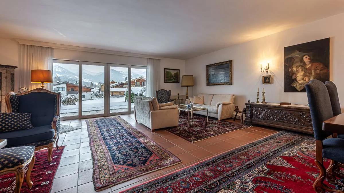 Domizil mit Potenzial in zentrumsnaher Ruhelage - Ski Out – pohled 2