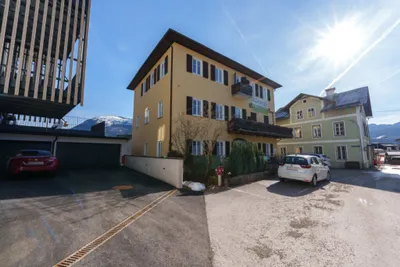 Immobilie kaufen in Gmunden – 434 m² – Bild 2 von 23