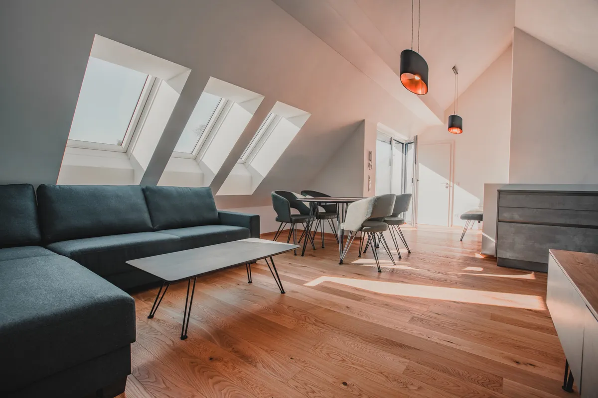 SCHALLMOOS | KOMPLETT MÖBLIERT | 3-Zimmerwohnung, modern, zentral, ruhig - Widok 2