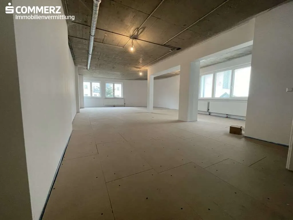 Komercplatība, 122 m²