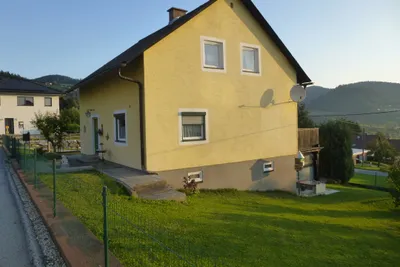 6-Zimmer-Haus kaufen in Voitsberg – 110 m², € 218.000 – Bild 1 von 24