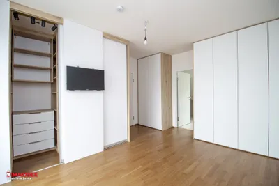 3-Zimmer-Wohnung mieten in Linz – 105,5 m², € 2.270 – Bild 12 von 33