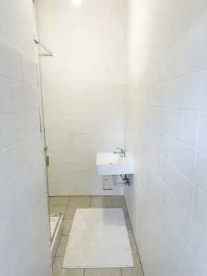 Wohnung kaufen in Neunkirchen – 47,92 m², € 77.000 – Bild 7 von 7