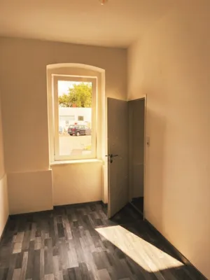 Wohnung kaufen in Neunkirchen – 47,92 m², € 77.000 – Bild 6 von 7