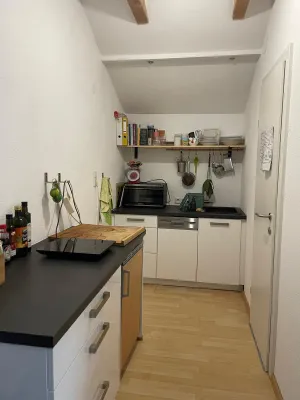 1-Zimmer-Wohnung mieten in Innsbruck-Land – 20 m², € 550 – Bild 2 von 6