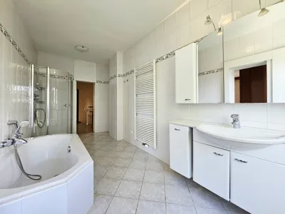8-Zimmer-Haus kaufen in Graz-Umgebung – 237 m², € 749.000 – Bild 15 von 40
