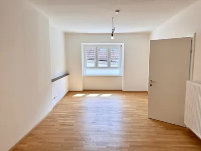 3-Zimmer-Wohnung kaufen in Klagenfurt – 90 m², € 265.000 – Bild 2 von 9