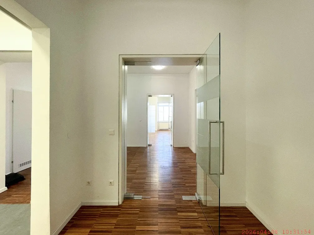 Altbaubüro 95 m² am Hauptplatz - Ansicht 2