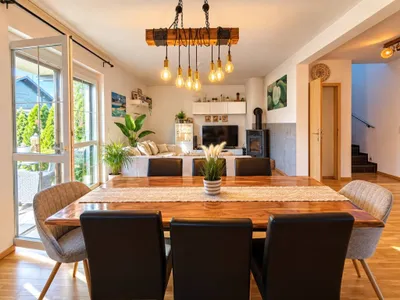 4-Zimmer-Haus mieten in Baden – 119 m², € 1.919 – Bild 4 von 14
