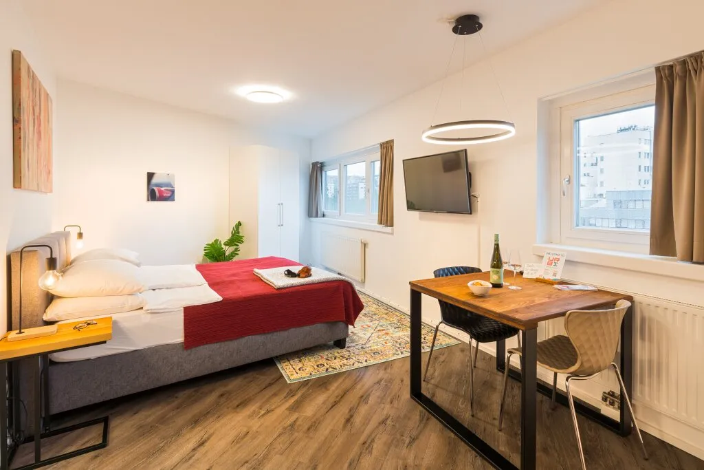 ALL-INCLUSIVE MIETE | VOLLMÖBLIERT | FLEXIBLE MIETDAUER | MODERNES STUDIO APARTMENT IN 1090 WIEN - Ansicht 2