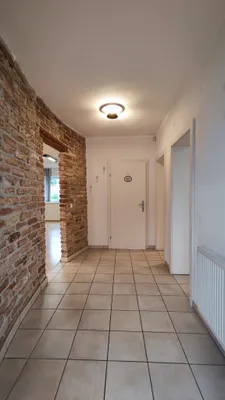 Gewerbeimmobilie mieten in Neunkirchen – 183 m², € 2.080 – Bild 5 von 16